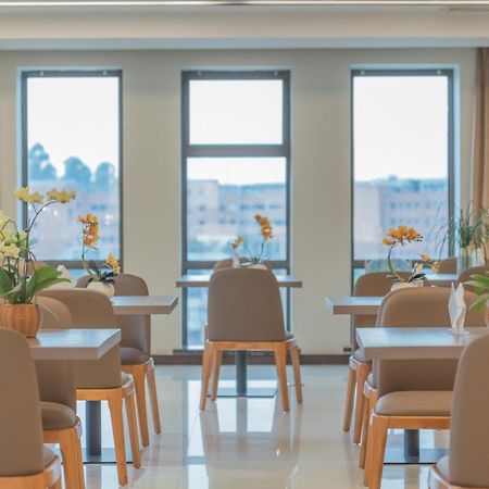 Jin-Tai Holiday Hotel 러산 외부 사진